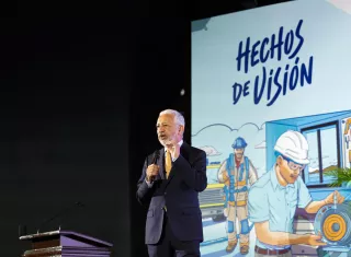 El administrador del Canal de Panamá, Ricaurte Vásquez, habla durante su despedida del cargo tras siete años donde insistió en la defensa de la institucionalidad de la vía como eje clave para su permanencia en el tiempo,
