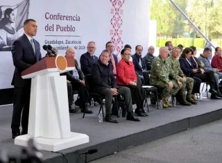 El secretario de Seguridad y Protección Ciudadana, Omar García Harfuch, señaló que desconoce la cantidad de dinero reclamada y aclaró que la Fiscalía General de Justicia del Estado de México (Fgjem) pidió reservar parte de la información de este caso hasta la primera audiencia para no afectar el proceso judicial. Foto. EFE