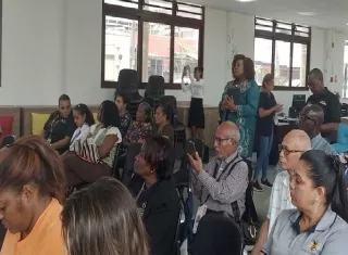 El programa incluye un Panel de Emprendimiento Creativo, un Torneo de Debate Estudiantil bajo el lema “Porque leer es importante”, un encuentro de bandas con reto de redoblantes, así como la presentación de libros, autores y cuentacuentos.