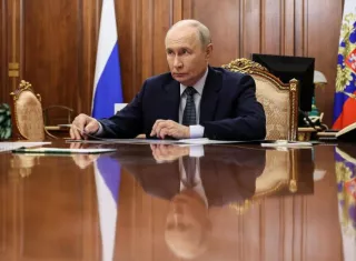 El presidente de Rusia, Vladimir Putin también ordenó el cierre de las filiales del Instituto Goethe en respuesta a unas acciones "inamistosas" de Berlín.