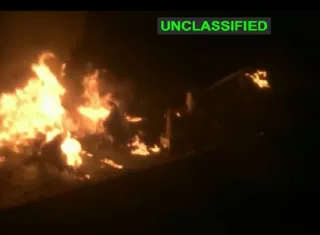 Previamente, la agencia iraní Tasnim, vinculada al Cuerpo de la Guardia Revolucionaria de Irán (CGRI), informó que uno de los petroleros fue atacado en Jarg, sin provocar heridos. Foto. @CENTCOM/EFE