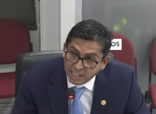 El nuevo rector de la Unachi, Asbell Navarro presentó ayer el presupuesto de la universida 