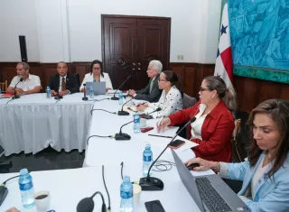 La reunión de seguimiento se celebró en a presidencia de la República. 