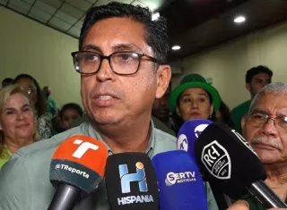 En su comunicado, el rector Absel Navarro Camarena agradeció el respaldo recibido por parte de la comunidad universitaria y llamó a trabajar para fortalecer la institución.