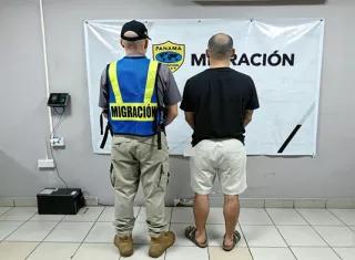 El extranjero viajaba en un autobús de TICA BUS con destino a Costa Rica cuando las autoridades detectaron la alerta.  /  Foto: SNM