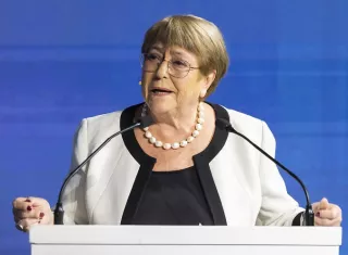  La expresidenta de Chile Michelle Bachelet, agradeció el apoyo del presidente de Brasil, Luiz Ignacio Lula Da Silva, y de México, Claudia Sheinbaum. Foto. EFE