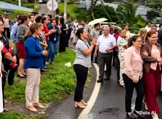 El gremio sostiene que la falta de pago ha generado incertidumbre entre los docentes y sus familias, debido a la acumulación de compromisos económicos.