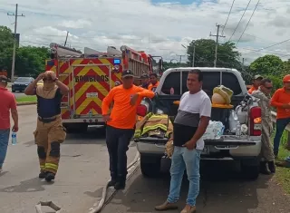 Durante estas jornadas, los participantes aplican los protocolos de evacuación y respuesta como si se tratara de un evento real, con el objetivo de reducir riesgos y salvar vidas. Foto. Melquíades Vásquez