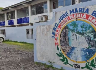 MP investiga agresión a docente atacado con bate por madre de familia
