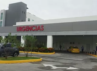 Buscan identificar al responsable, que escapó tras realizar los disparo.