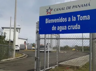 El Canal de Panamá dio a conocer la incidencia en la toma de agua de la Planta Potabilizadora de Mendoza.