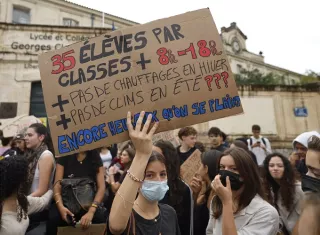 ¡Tragedia en Francia! Menor pierde la mano en protestas