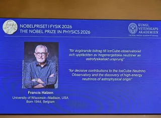 El científico belga Francis Halzen, que recibirá los 12 millones de coronas suecas (1,2 millones de dólares, 1,1 millones de euros) del Nobel, sucede en el palmarés del premio al británico John Clarke. Foto. EFE