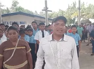 Hasta el momento, se desconoce la postura oficial de los directivos del plantel sobre el paro decretado por los padres de familia y alumnos afectados. Foto. Melquíades Vásquez