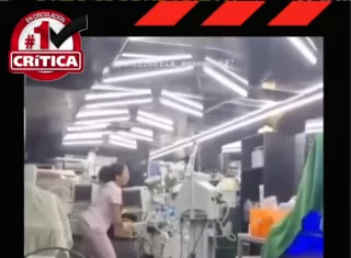 Barbero dio su camión para atender a bebés ¡De corazón y sin taquillar! 