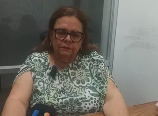 La gobernadora de Veraguas, destacó que se evalúa el traslado de 200 pobladores de Bahía Honda y Salmonete al distrito de Montijo por la constante secuencia de réplicas. Foto. Melquíades Vásquez