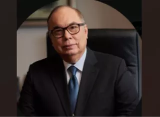El exdirector de la CSS, Enriique Lau fue trasladado de urgencia a la Ciudad de la Salud el jueves 15 de octubre. Enfrenta una investigación por presunto enriquecimiento injustificado y blanqueo de capitales.