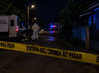 Hallan cuerpo en avanzado estado de descomposición en Barú. Foto: Generada con IA