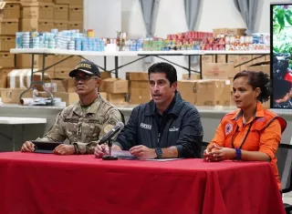 José Ramón Icaza Clement (c), secretario de Metas y Ministro para Asuntos del Canal de Panamá.