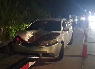 La víctima falleció en la escena del atropello, producto del fuerte impacto con la tapa del motor del sedán.  /  Foto: Alexander Santamaría