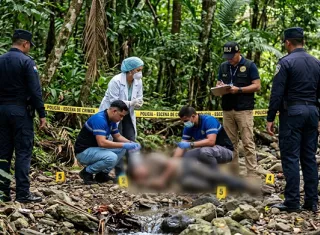 Las autoridades investigan el hecho para tratar de identificar a el o los sicarios y establecer el móvil del crimen.  /  Imagen ilustrativa generada con IA