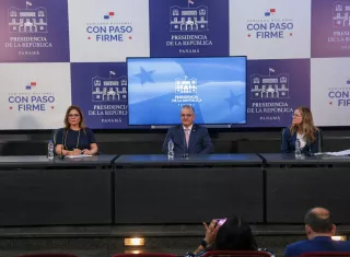 El ministro de la Presidencia, Juan Carlos Orillac, destacó como ventajas del país la conectividad aérea, los puertos, la Zona Libre de Colón y el centro financiero.