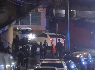 ¡Pelan a dos en Perejil! Los gatilleros iban con sus víctimas en el mismo auto