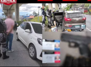 #SucesosCri La Policía Nacional aprehendió a tres personas y retuvo cuatro vehículos tras reportarse detøn4ciones con 4rm4 de fu3go en el sector de Albrook. Durante las verificaciones del confuso incidente, las autoridades ubicaron un arma con su respectivo permiso.
