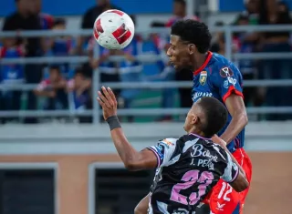 El primer partido del clásico de este torneo lo ganó Plaza Amador 3-2