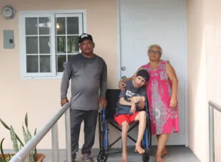 Las autoridades avanzan en la reconstrucción de otras 11 viviendas en la provincia. Foto: Cortesía