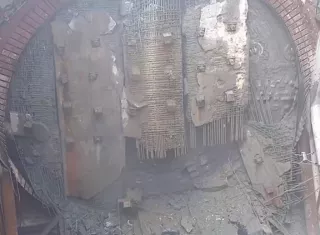  La máquina completó la excavación de 4.5 kilómetros bajo el Canal de Panamá. Mulino aseguró que terminar el proyecto es una prioridad para reducir los tranques y devolverles tiempo a miles de familias.