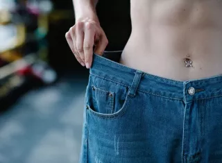 El verdadero éxito no está únicamente en los kilos perdidos, sino también en preservar la fuerza, la vitalidad y la calidad de los tejidos. Foto: Pexels