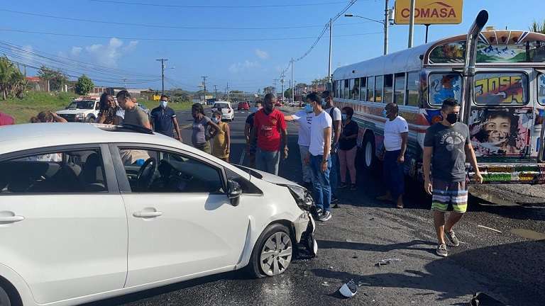 Vistas del accidente en Sabanitas.
