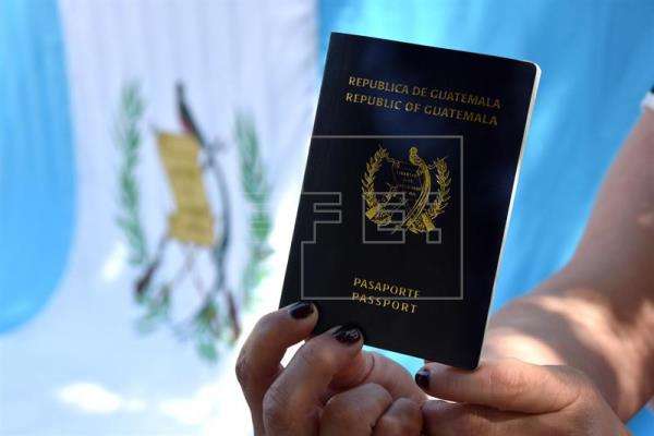 Pasaporte de Guatemala. Foto/EFEarchivos