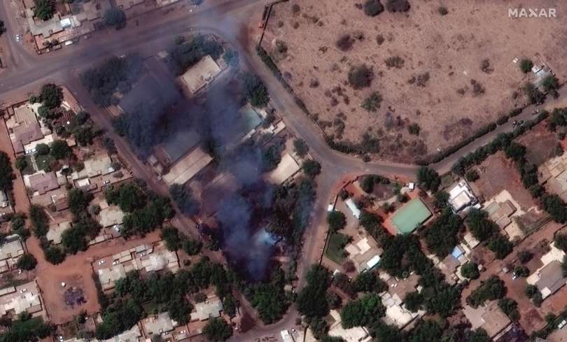 Imagen de satélite de Maxar Technologies en el aeropuerto de Jartum.