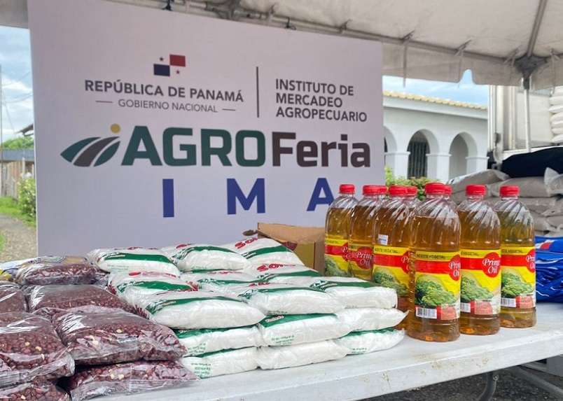 La misión de la Agro Ferias es vender productos de  la canasta de alimentos, a precios bajos.