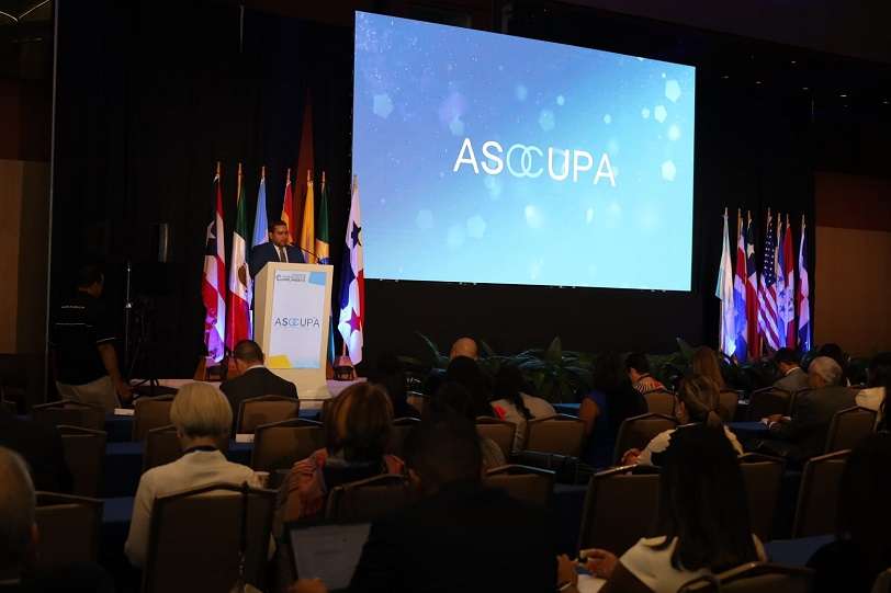 En el evento participan delegaciones de Colombia, Guatemala, México, Puerto Rico, EEUU, Costa Rica, Perú, Brasil, Chile y Argentina y congregado a más de mil asistentes y más de 70 expositores expertos .