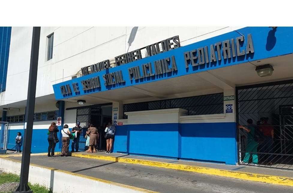 La Policlínica “Manuel Ferrer Valdés”, en Calle 25, cierra para garantizar la seguridad de los pacientes y personal