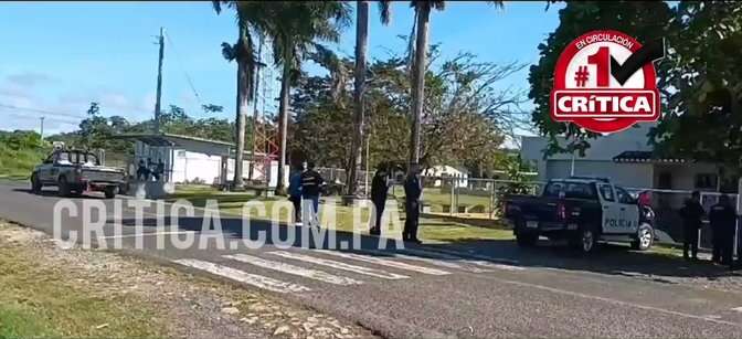 Diligencia por funcionarios del MP a la estación policial. (Foto-Video: Melquiades Vásquez)  