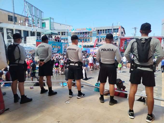 La Policía Nacional un fuerte operativo en los 4 días del carnaval.