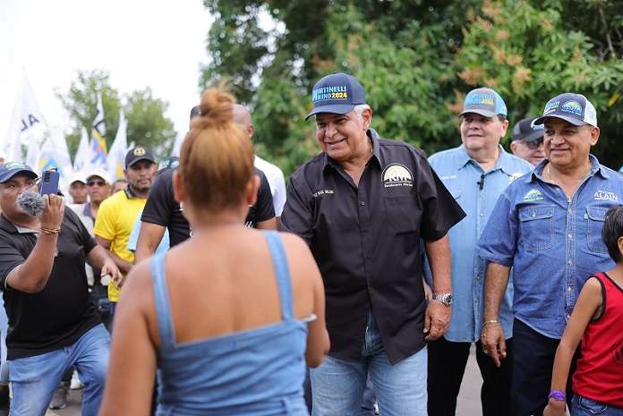 José Raúl Mulino dijo que la población de Pacora se beneficiará y alimentará de la nueva potabilizadora que desarrollará su gobierno en Bayano.
