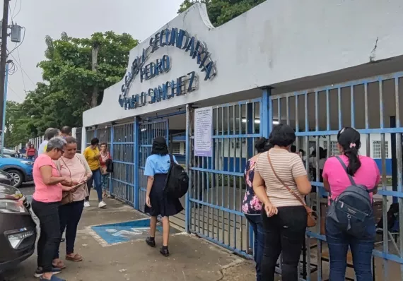Polémica en La Chorrera por medidas a docentes jubilados