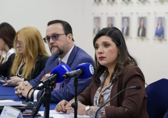 ¡Aprobado! Reajuste a salario mínimo a partir de enero 