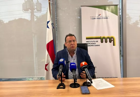 Investigan a representante de Tortí por venta de jamones en Panamá Este