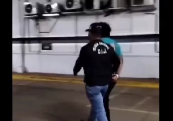 Se entrega el cuarto implicado en asesinato de policía y civil