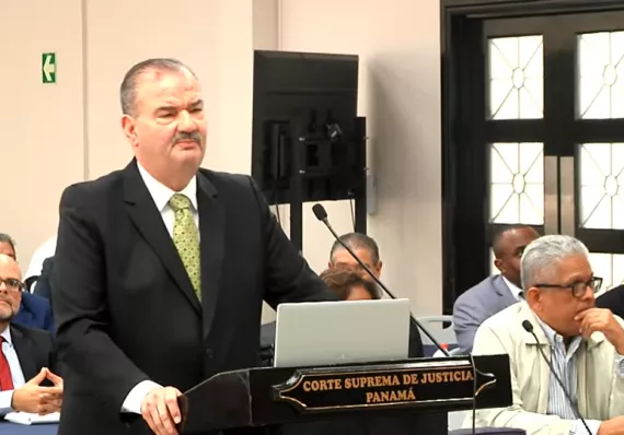 Abogado Carlos Carrillo expone violaciones al debido proceso en caso Odebrecht