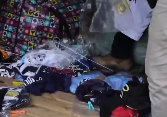 Caen casi 2 mil artículos falsos en operativos en la 5 de Mayo