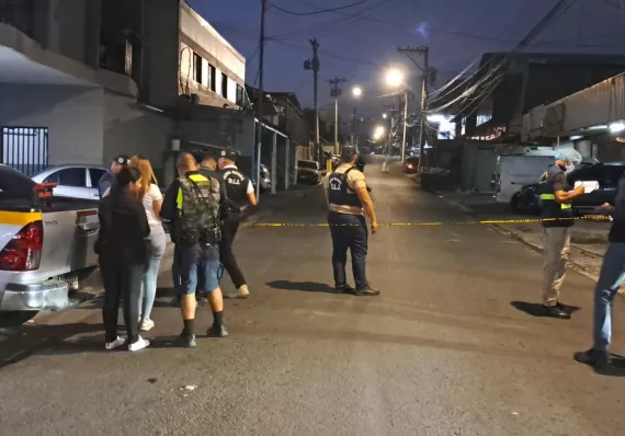 Doble homicidio en calle 13 de Río Abajo
