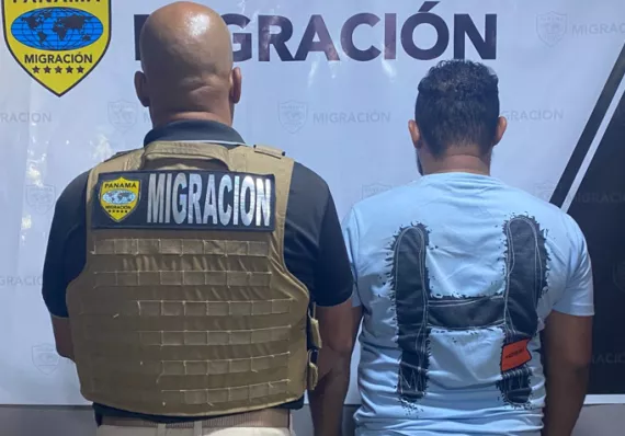 Retienen a panameño por tráfico de migrantes en Guabalá