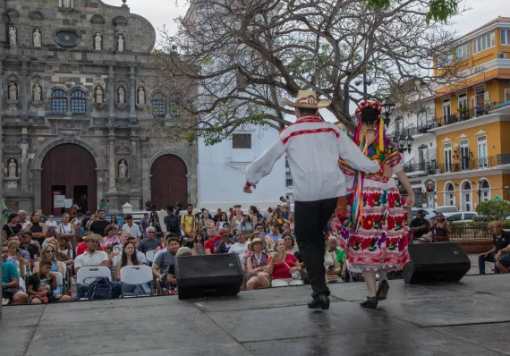 De todo el continente llegaron a tirar paso en el Casco